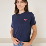 Amme-T-shirt oppe hele natten