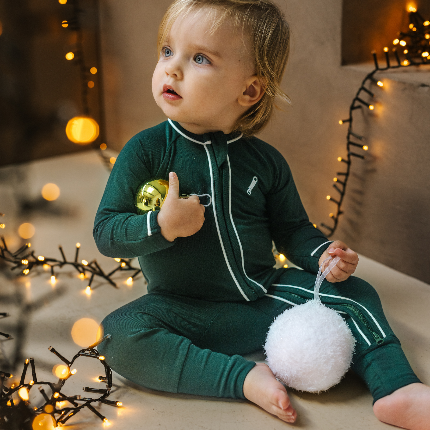 Tienda de manga larga Zipster para bebés de bambú1