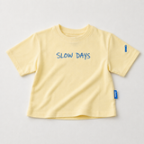 Oversized kinder T-shirt geel Slow Days