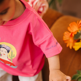 Maglietta oversize da bambino rosa con Frida