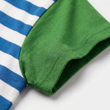 Mouwdetail op het nijntje 'On the Move' gestreepte kinder-T-shirt met ringer-boord